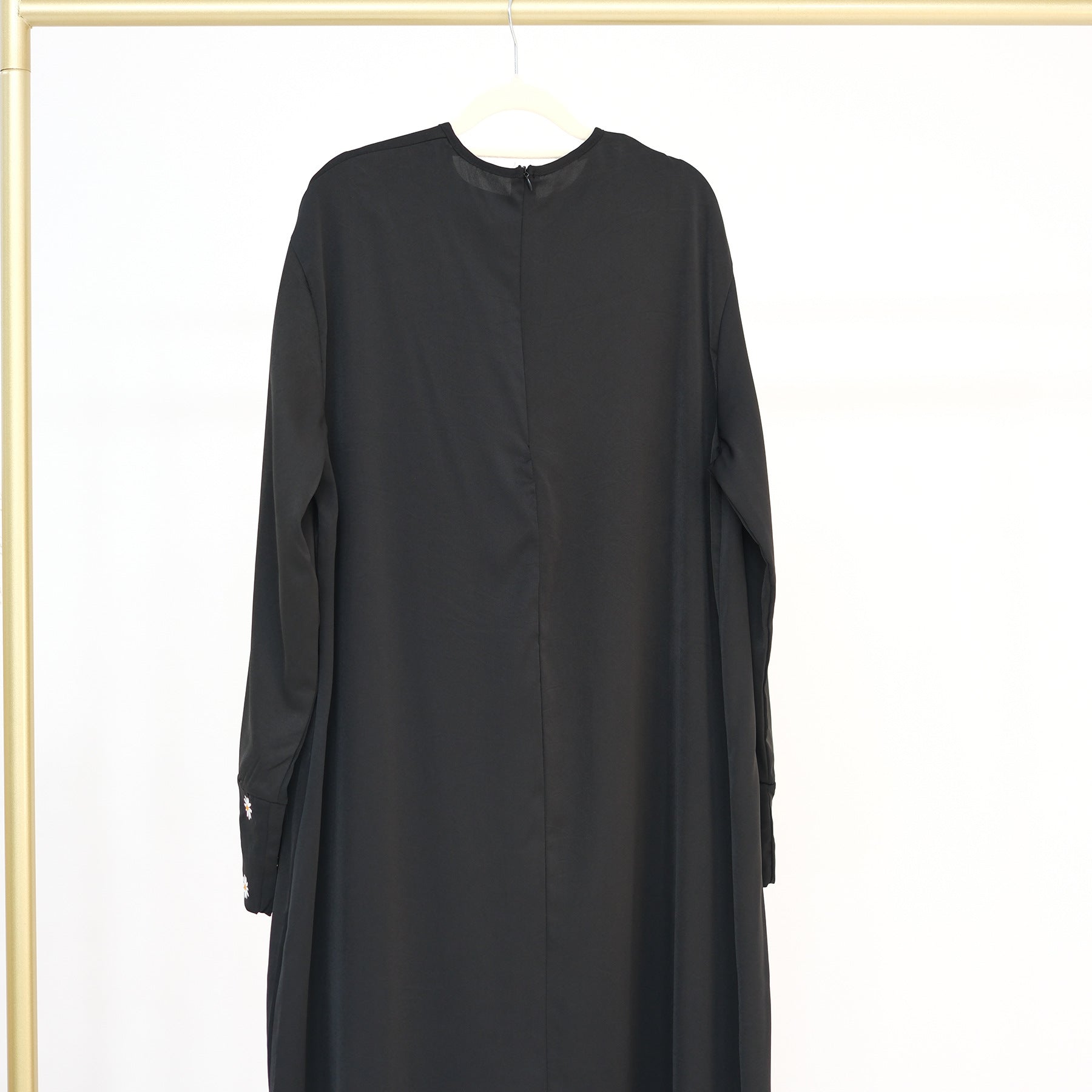 SA012 Small Daisy  Embroidery Closed Daily Nida Abaya